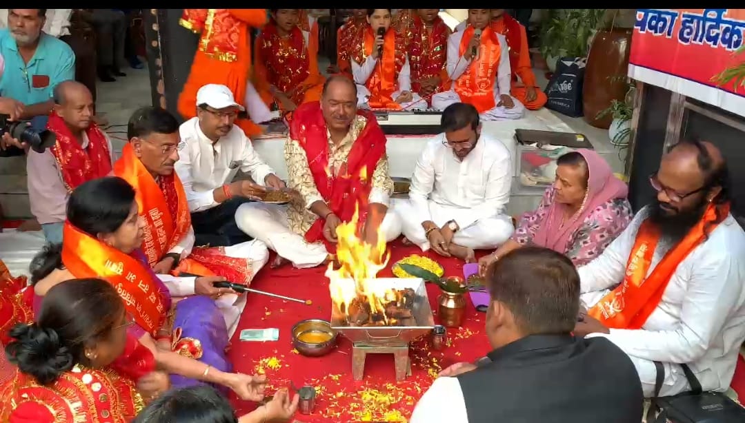 पीएम नरेंद्र मोदी हुए 75 वर्ष के: केंद्रीय रक्षा राज्य मंत्री संजय सेठ के आवास में सेवा पखवाड़ा का आयोजन