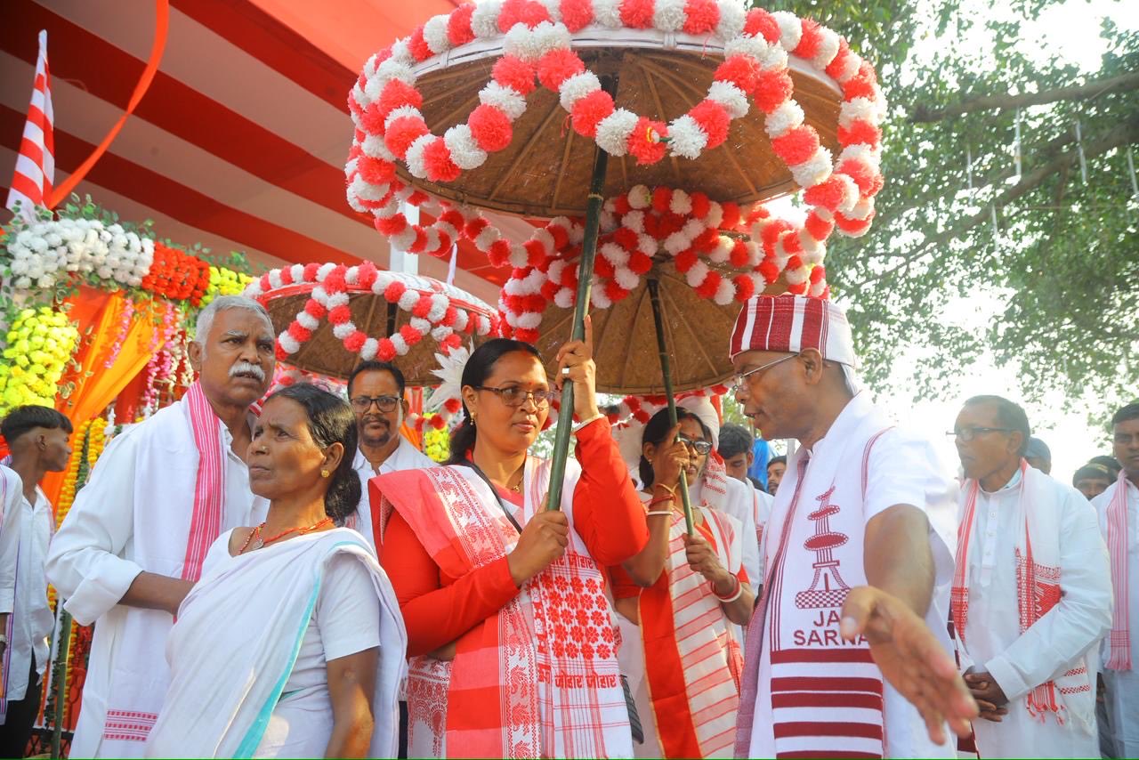 ऐतिहासिक राजी पड़हा मुड़मा जतरा मेला साथ दो दिवसीय उत्सव शुरू