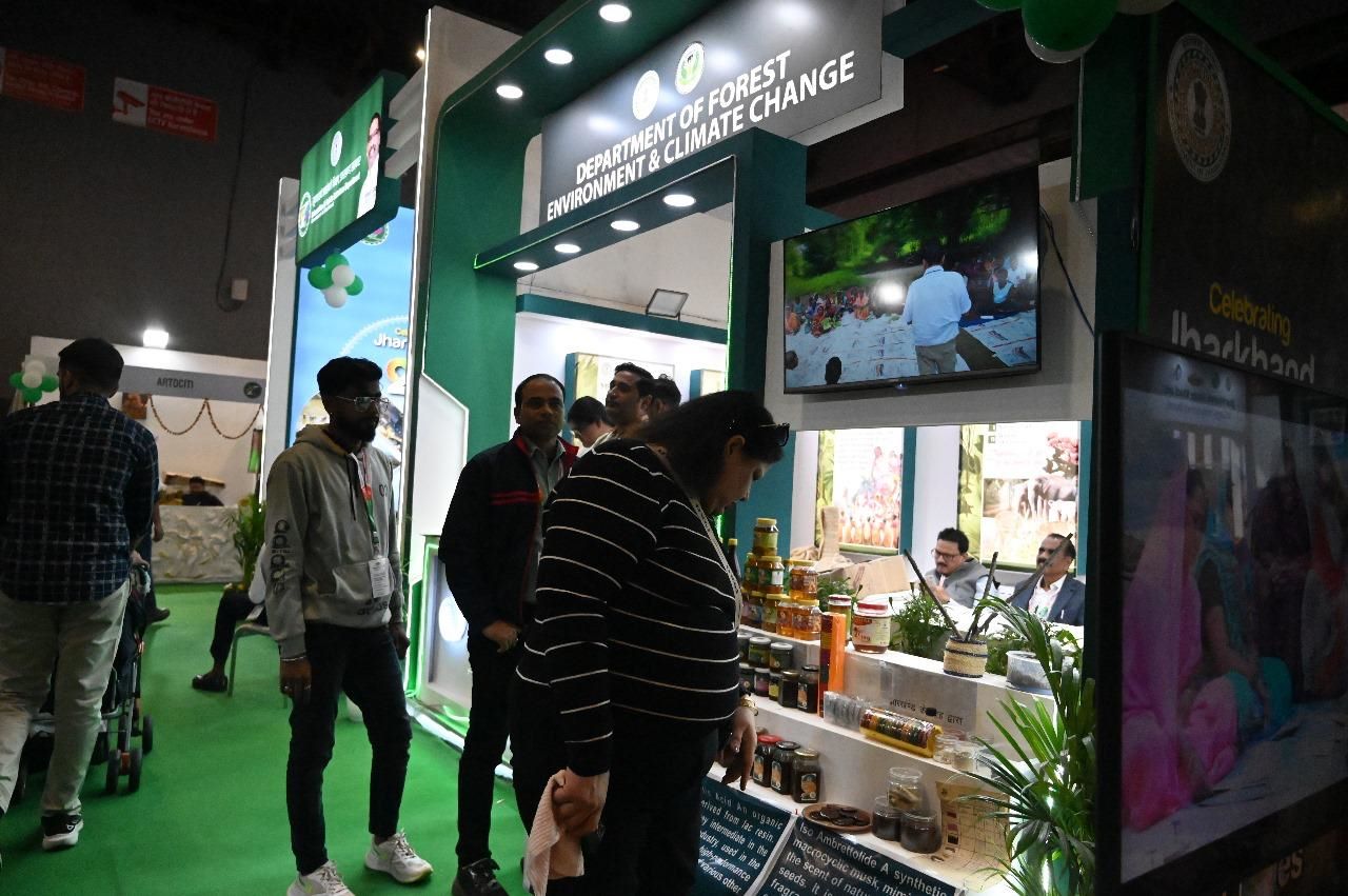 IITF 2025 में झारखंड की धूम: सिसल और जूट से गढ़ रही हरित अर्थव्यवस्था की नई पहचान