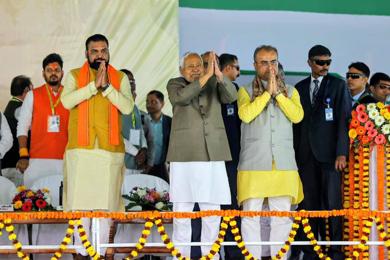 सीवान को सीएम नीतीश ने दिया 202 करोड़ का सौगात ,सभी प्रखण्डों में आदर्श विद्यालय तथा डिग्री कॉलेज की स्थापना की घोषणा