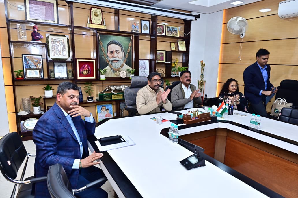 दावोस में वर्ल्ड इकोनॉमिक फोरम की वार्षिक बैठक में शामिल होंगे मुख्यमंत्री हेमंत सोरेन , निवेश और विकास की संभावनाएं रखेंगे मंच पर