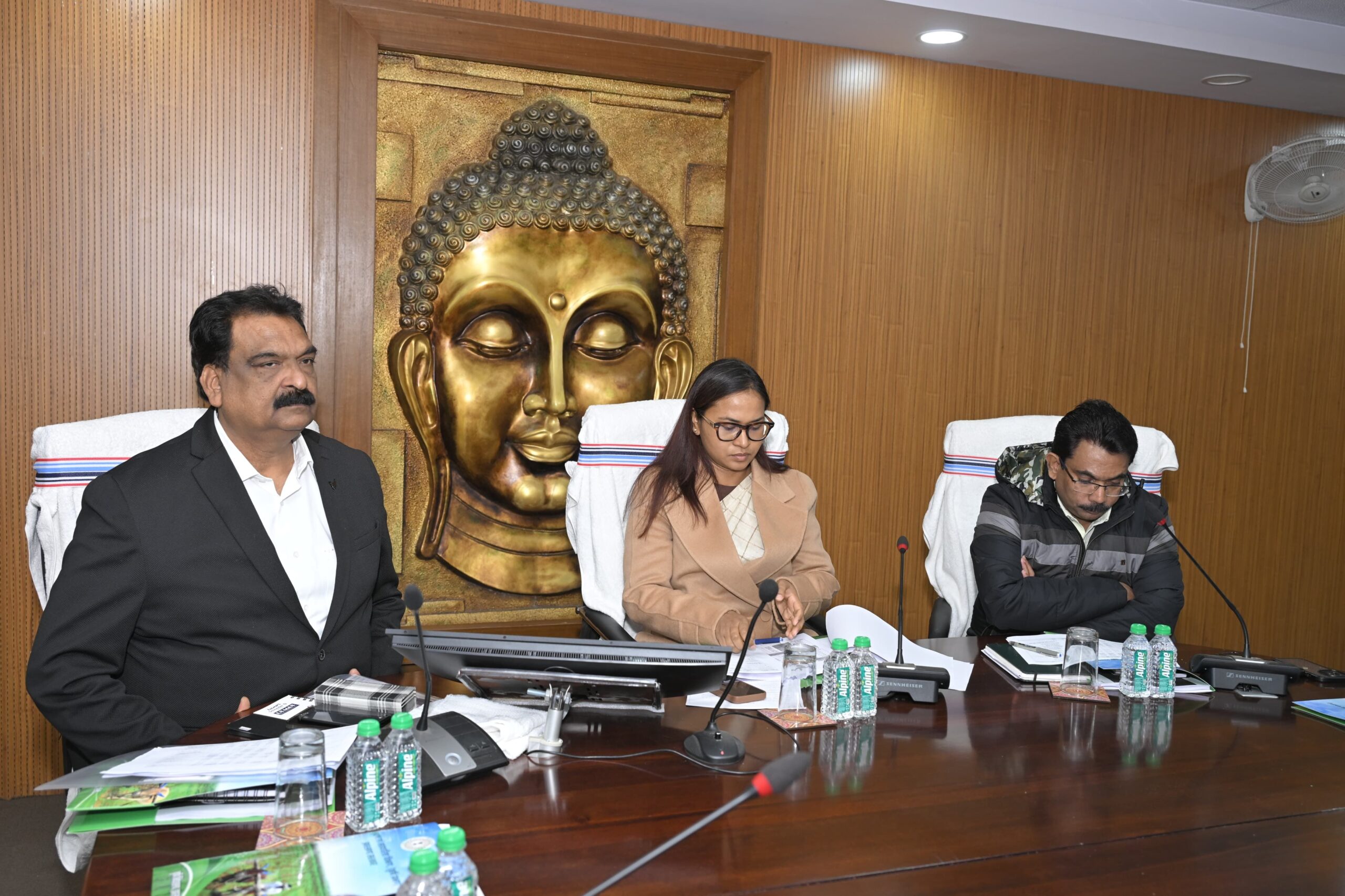 योजनाओं के लिए आवंटित राशि को खर्च करना नहीं , , बल्कि समय पर लाभुकों तक पहुंचे योजनाएं :  कृषि मंत्री