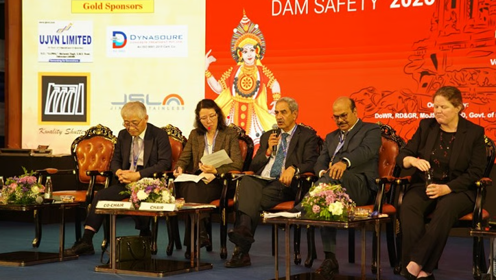 भारत की कठपुतलियों पर आठ स्मारक डाक टिकट