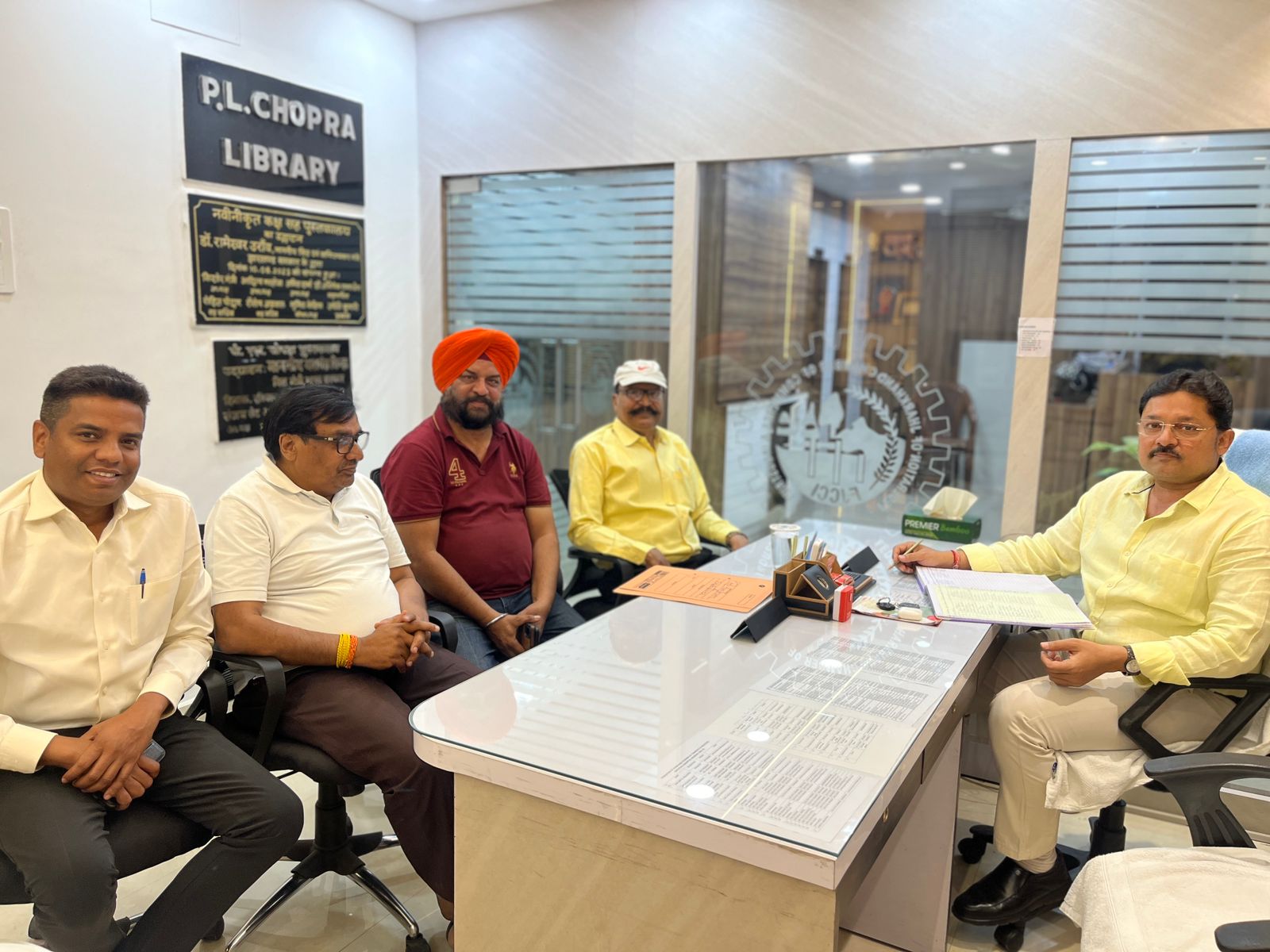 पेट्रोलियम एंड एक्सप्लोसिव उप समिति की बैठक, बिजली दरों में रियायत का सुझाव