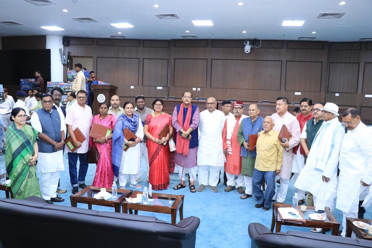 झारखंड विधानसभा में सीपीए की वार्षिक बैठक, वैश्विक शांति और लोकतंत्र पर चार घंटा हुआ मंथन